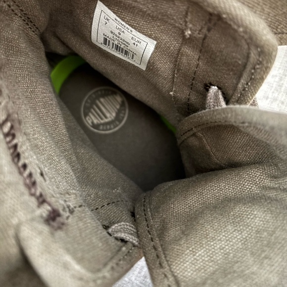 Palladium Pampa Pelaton Combat Boots Size 9 Women’s Beige Khaki Calf Buckles - Picture 7 of 12